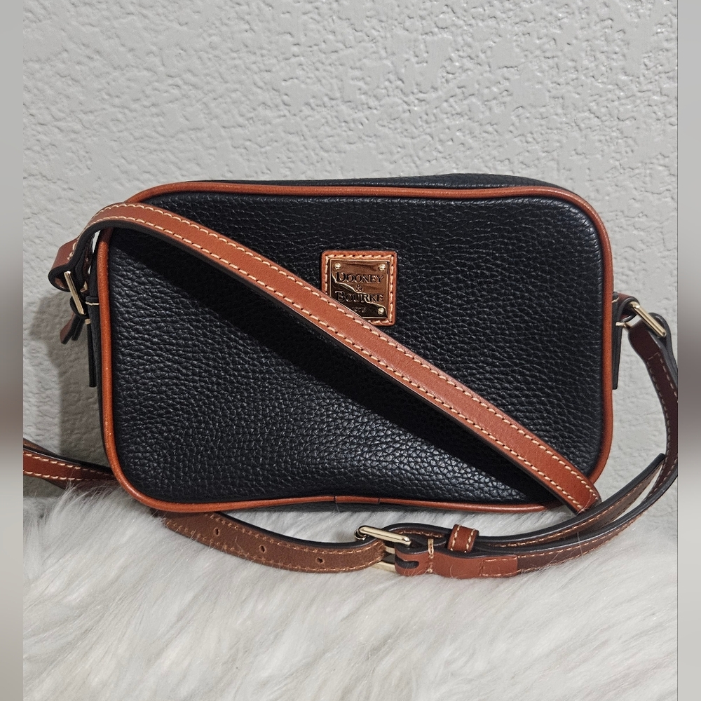 Dooney & Bourke Camera Crossbody Bag